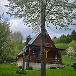 Planinska Brvnara Alpesi faház *