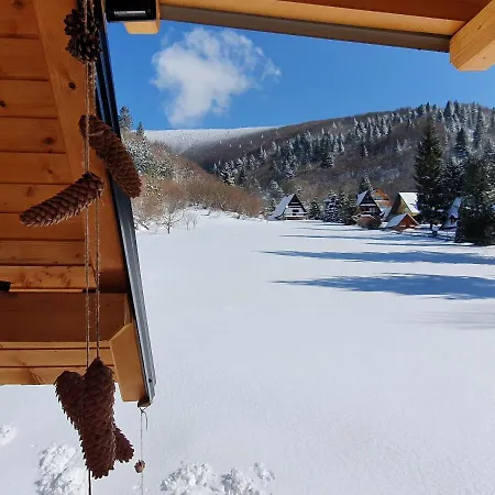 בקתה Planinska Brvnara *