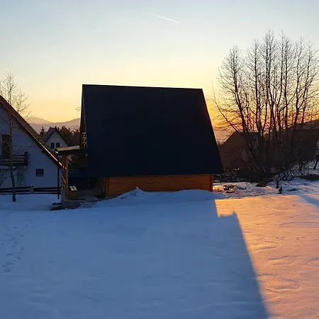 Planinska Brvnara בקתה